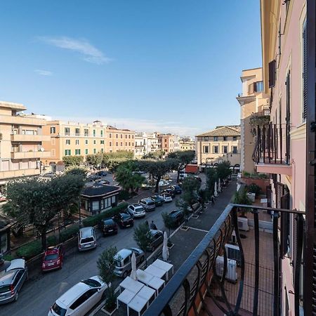 Bed and Breakfast Lo Scoglio Dei Volsci Nettuno Exterior foto
