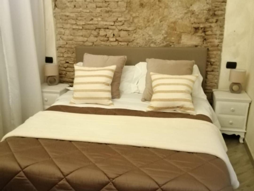 Bed and Breakfast Lo Scoglio Dei Volsci Nettuno Exterior foto